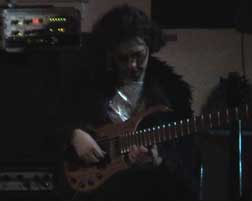 Steve Lawson, solo bassist and looper